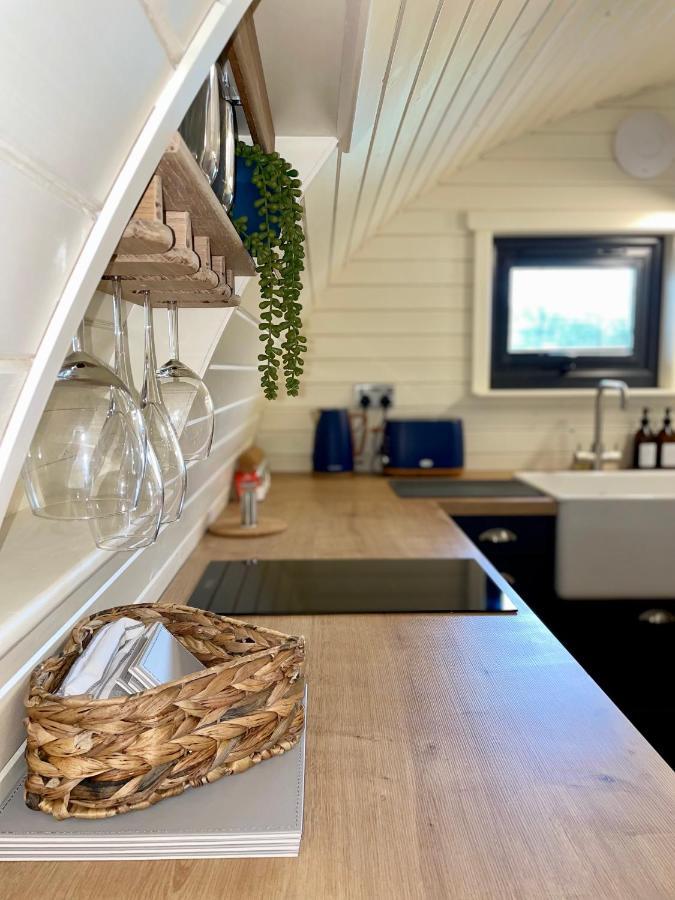 Eastridge Glamping Villa Shrewsbury Exterior foto